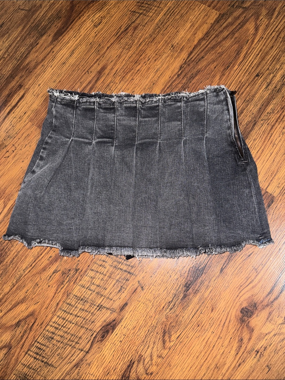 Refuge Frayed Hem Dark Gray Denim Ultra Mini Denim Skirt 17.1T